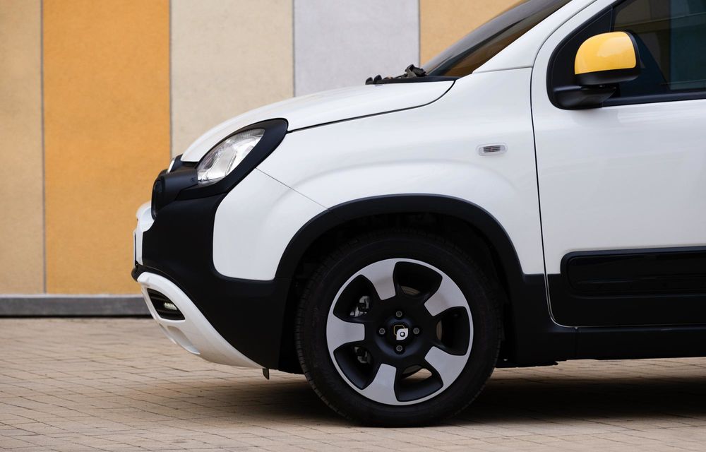 Schimbare de nume: Fiat Panda devine Pandina. Instrumentar digital și sisteme de siguranță noi - Poza 20