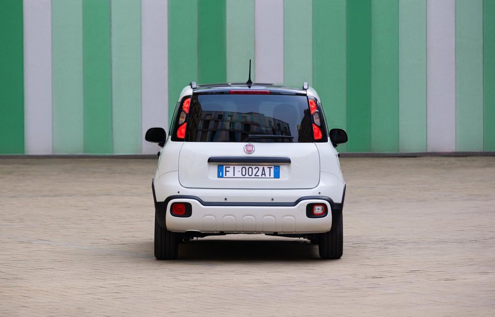 Schimbare de nume: Fiat Panda devine Pandina. Instrumentar digital și sisteme de siguranță noi - Poza 17