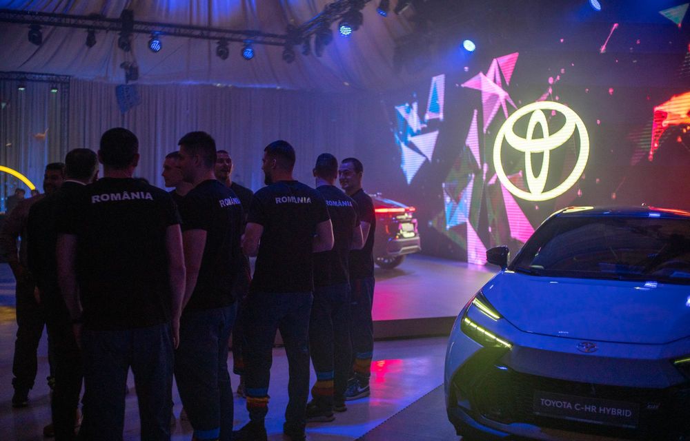 Noua generație Toyota C-HR a debutat, oficial, în România. Start de la 33.700 de euro - Poza 12