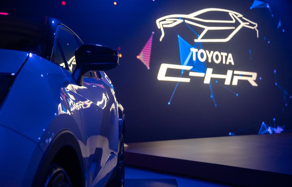 Noua generație Toyota C-HR a debutat, oficial, în România. Start de la 33.700 de euro - Poza 8