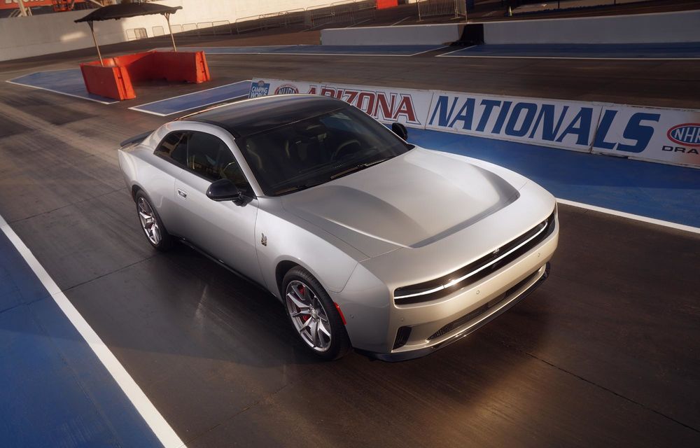 Noul Dodge Charger Daytona electric este aici: 680 CP și 510 km autonomie - Poza 8