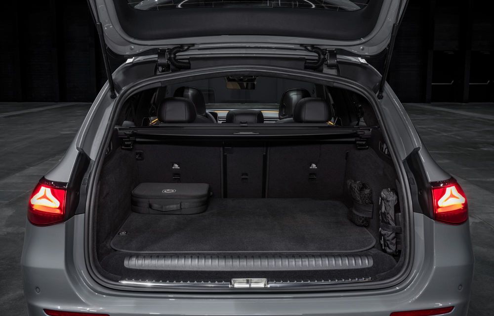 Noul Mercedes-AMG E53 Hybrid: motor de 585 CP și autonomie de 100 de km în modul electric - Poza 60
