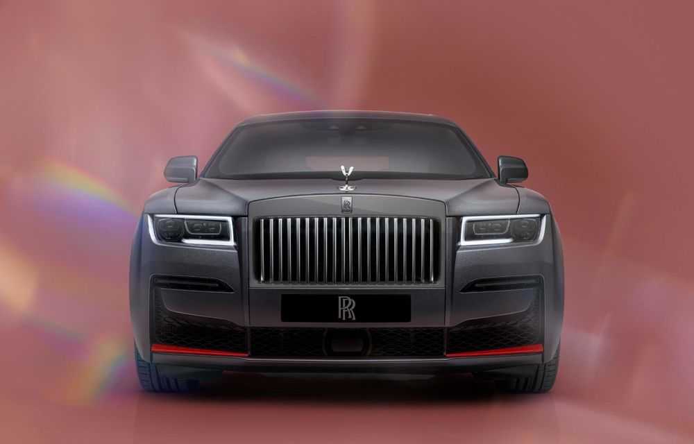 Ediție specială Rolls-Royce Ghost Prism: vopsea gri specială cu 4 accente de culoare - Poza 5