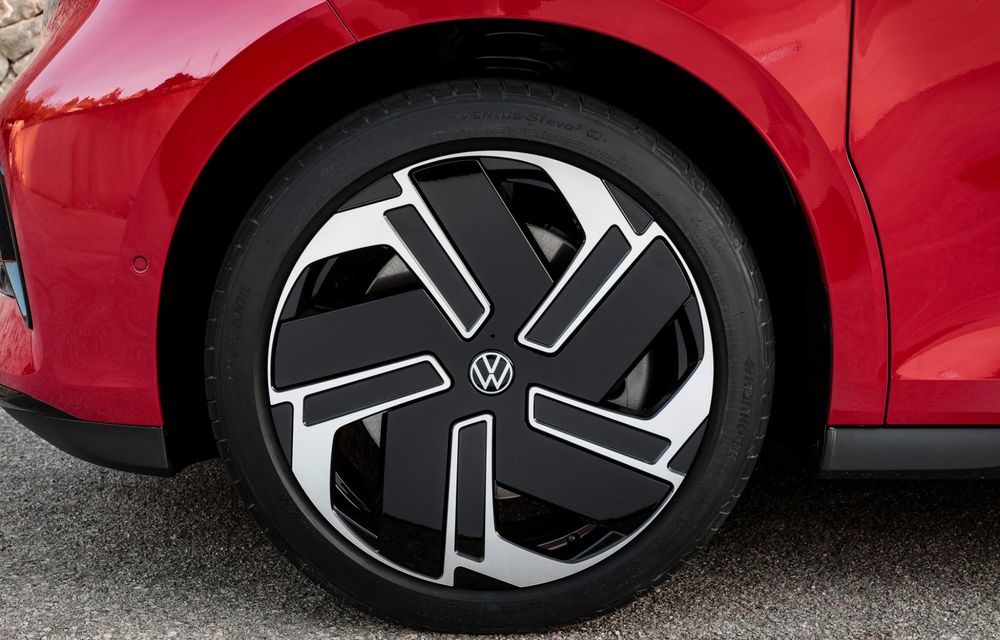 Noul Volkswagen ID.Buzz GTX debutează cu 340 CP și tracțiune integrală - Poza 45