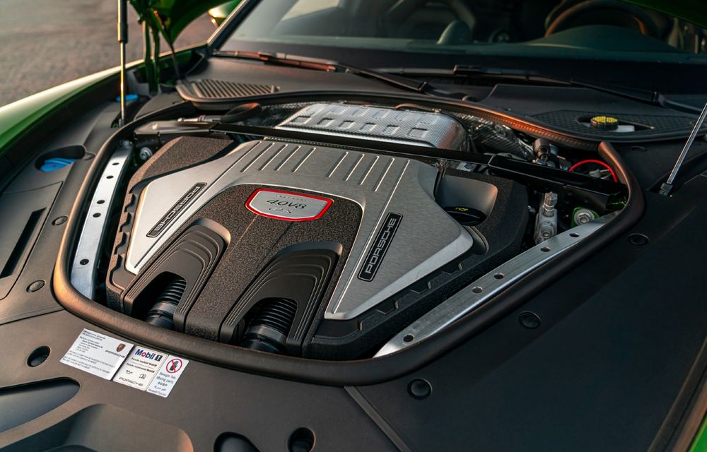 Porsche: motorul V8 va fi produs și după 2030 - Poza 1