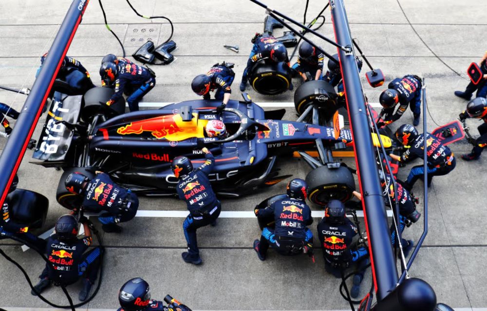 Formula 1: Max Verstappen, o nouă victorie categorică în Japonia. Perez și Sainz, pe podium - Poza 3