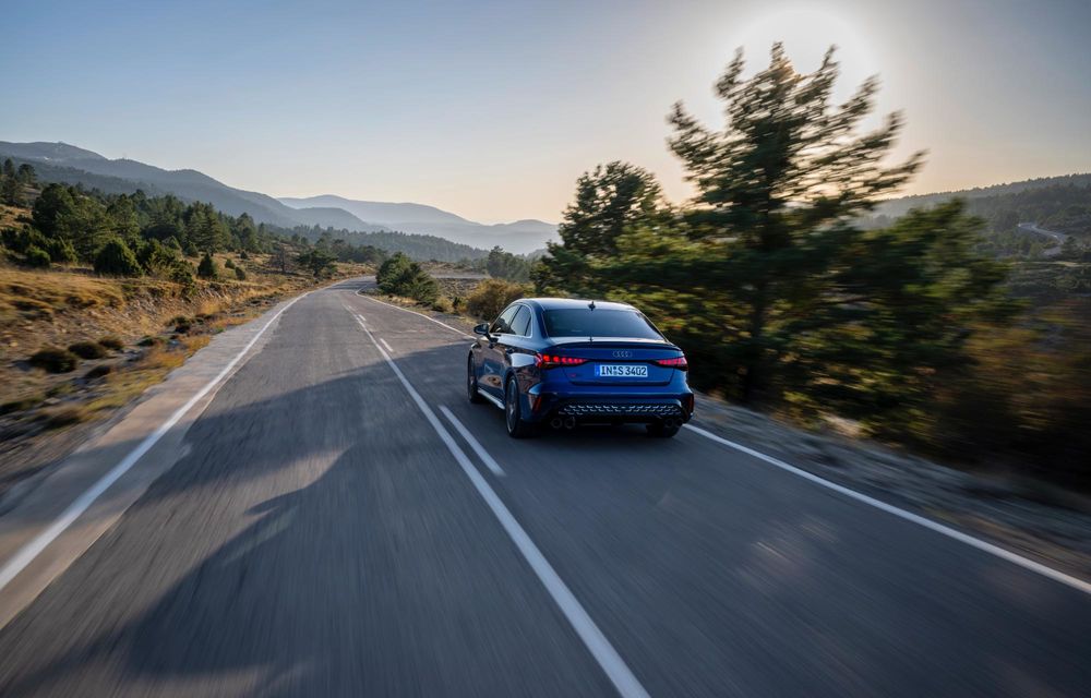 Noul Audi S3 facelift primește un motor mai puternic și un separator de cuplu, în premieră - Poza 9