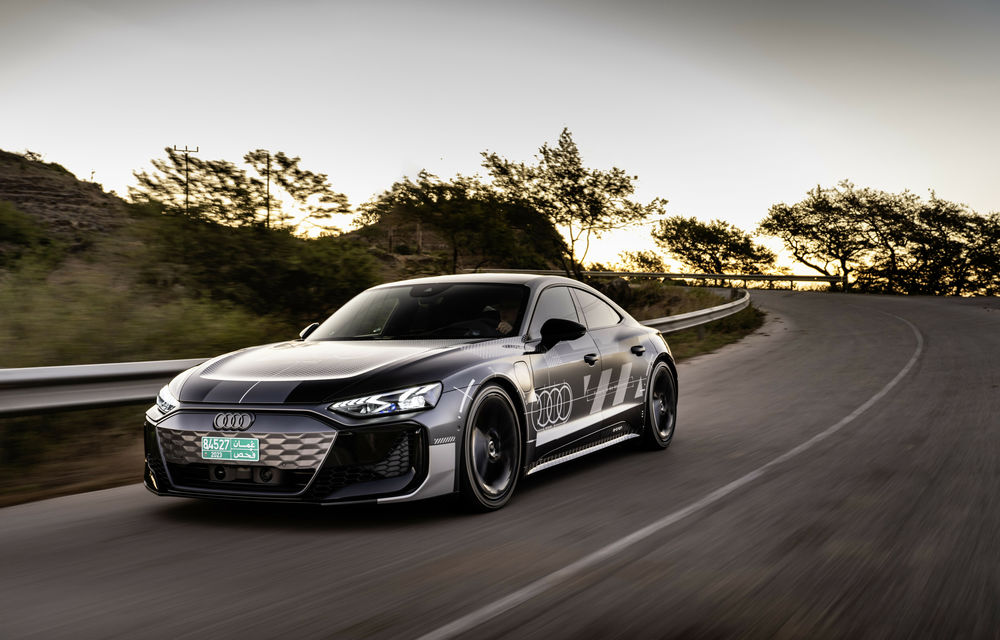 Imagini cu viitorul Audi RS e-tron GT Performance: o nouă navă amiral electrică - Poza 2