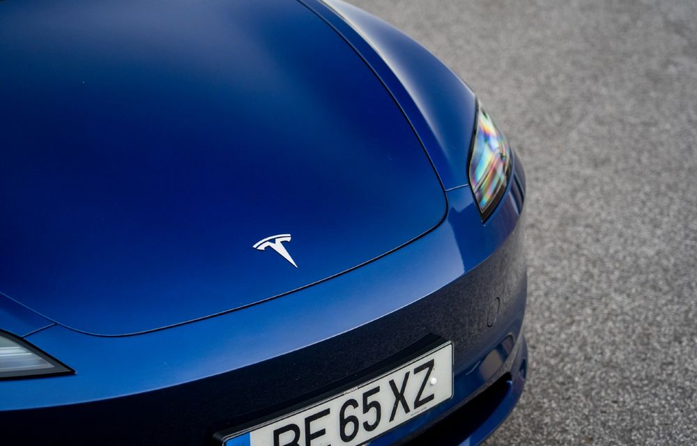 Tesla anunță concedieri masive din cauza scăderii livrărilor de mașini - Poza 1