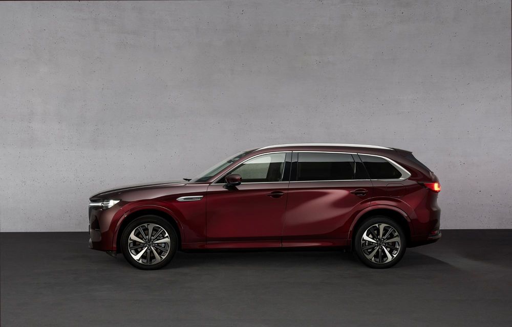 PREMIERĂ: Am văzut pe viu noua Mazda CX-80. Iată 5 lucruri esențiale! - Poza 5