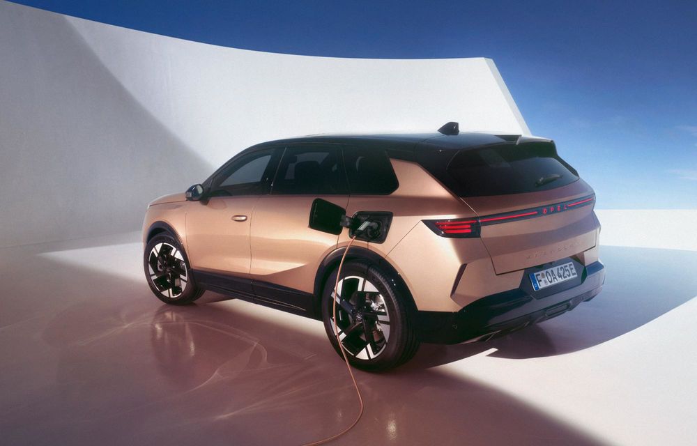 Acesta este noul Opel Grandland: versiunea electrică oferă până la 700 de km autonomie - Poza 5