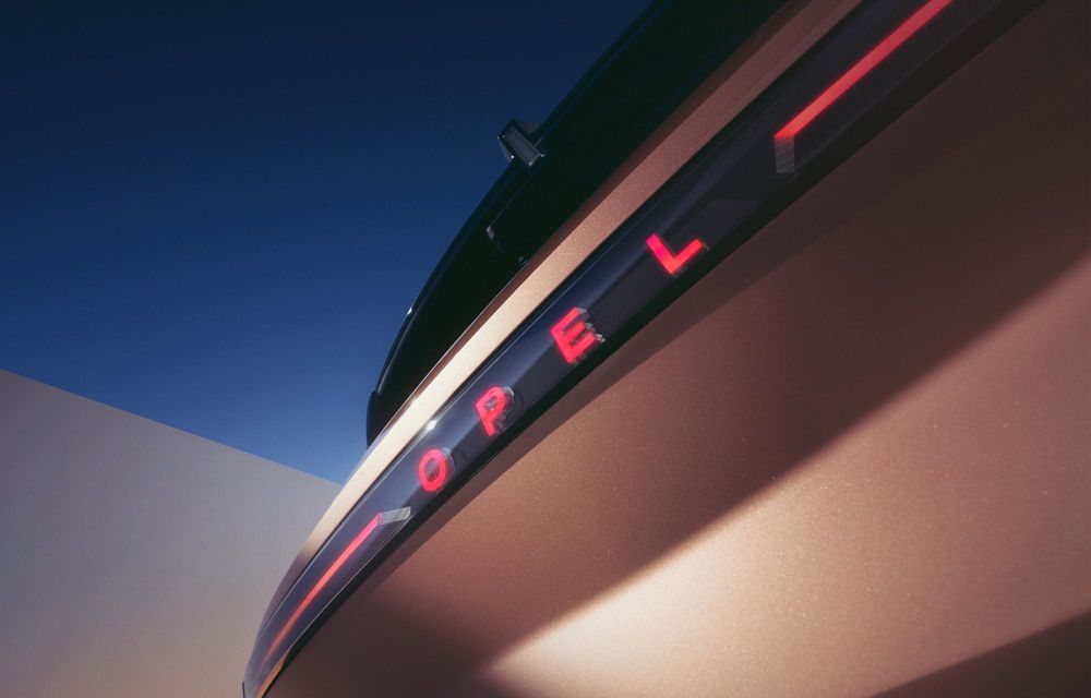 Acesta este noul Opel Grandland: versiunea electrică oferă până la 700 de km autonomie - Poza 8