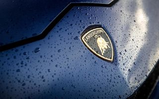 Imagini cu noul Lamborghini Urus hibrid. Data lansării a fost confirmată