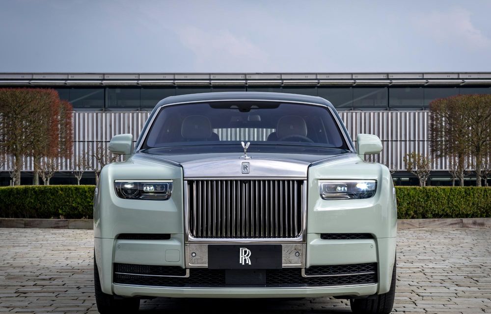 Rolls-Royce lansează colecția Spirit of Expression: 3 exemplare unicate pentru 3 modele diferite - Poza 2