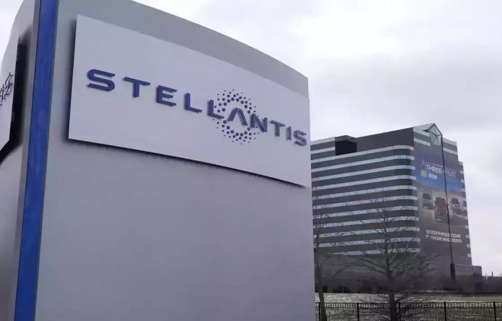 Stellantis: trei fabrici închise din cauza grevei angajaților - Poza 2