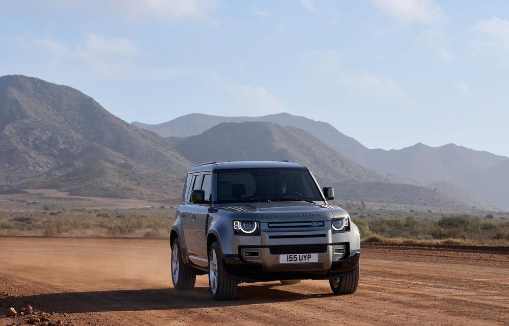 Noutăți pentru Land Rover Defender: motor diesel mai puternic și mai mult lux - Poza 8