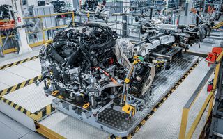 Bentley: Succesorul motorului W12 este un V8 hibrid cu peste 750 CP