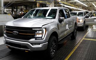 Ford: investigație deschisă asupra a 220.000 de modele Ford din cauza scurgerilor de combustibil