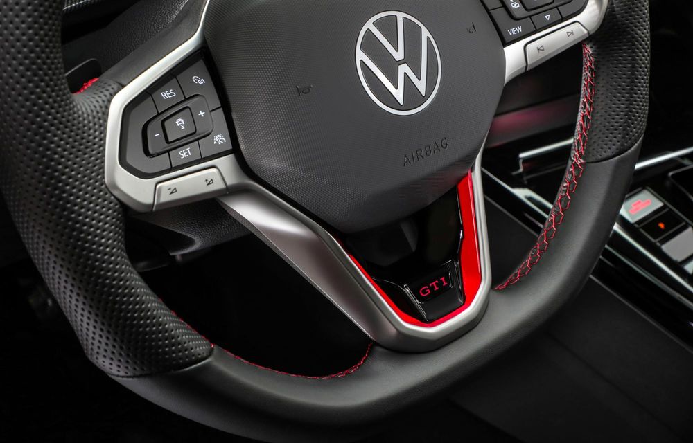 Volkswagen deschide comenzile pentru noul Golf GTI facelift: start de la 44.500 de euro în Germania - Poza 18