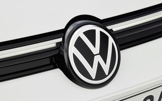 Imagini cu viitorul Volkswagen Golf R facelift. Debutul este aproape