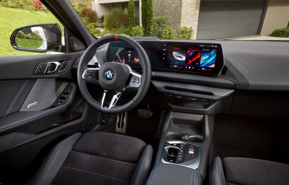 Noul BMW Seria 1 facelift: motorizări electrificate și, în premieră, plafon contrastant - Poza 49