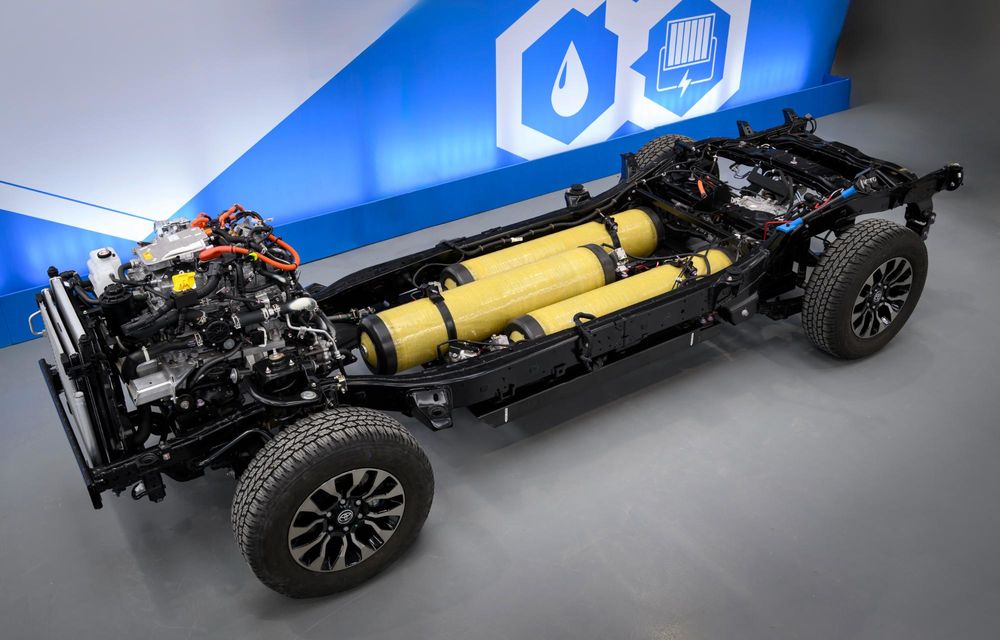 Toyota Hilux alimentat cu hidrogen a ajuns în faza demonstrativă: 600 km autonomie - Poza 10