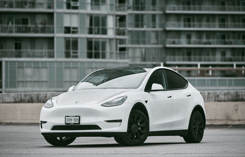Tesla nu va lansa un facelift pentru Model Y în acest an - Poza 1