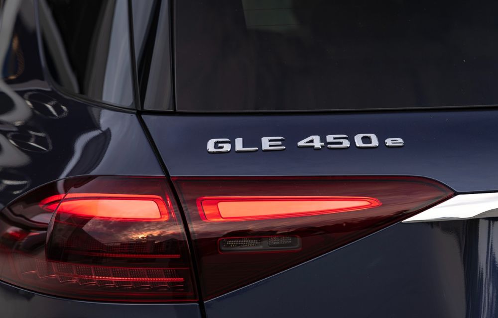 FOTOSPION: Primele imagini cu noul Mercedes-Benz GLE Coupe facelift - Poza 1