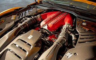 Ferrari: "vom produce motoare V12 până vor fi interzise"