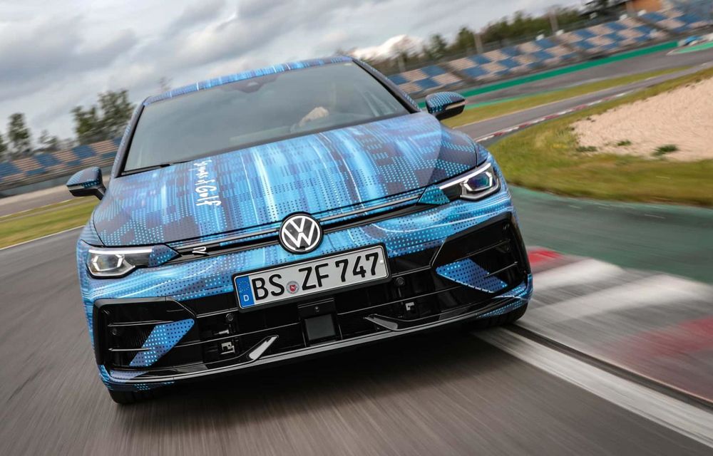 Noi detalii despre viitorul Volkswagen Golf R facelift: cea mai puternică versiune va avea 333 de cai putere - Poza 2