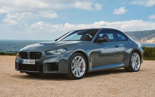 BMW prezintă noul M2 facelift: oferă 480 CP, cu 20 CP mai mult decât înainte