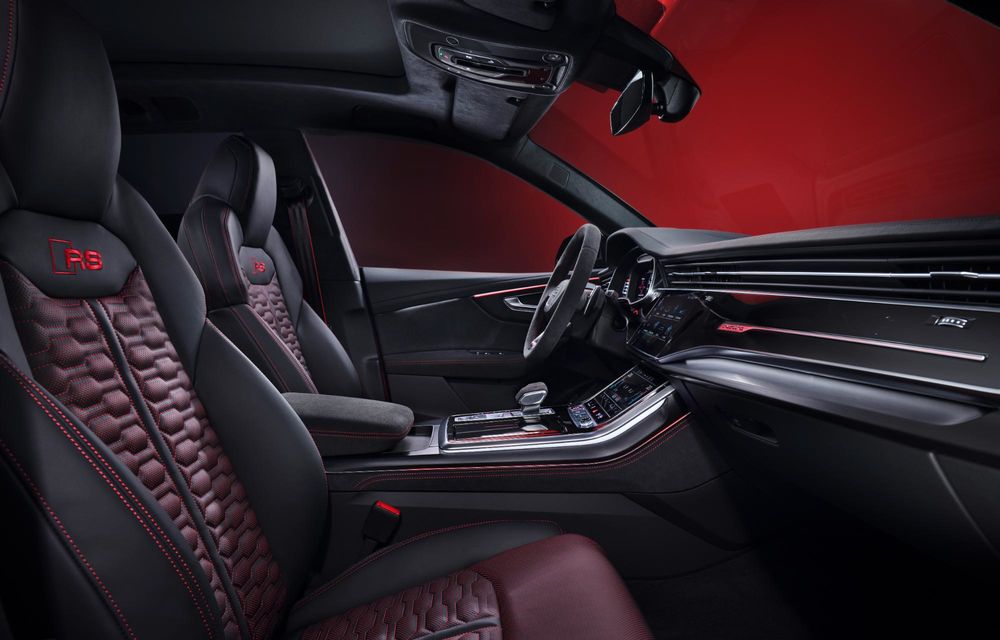 Noul Audi RS Q8 facelift: versiune Performance cu 640 de cai putere - Poza 38