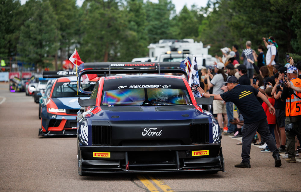 Ford câștigă Pikes Peak cu electricul F-150 Lightning SuperTruck - Poza 8