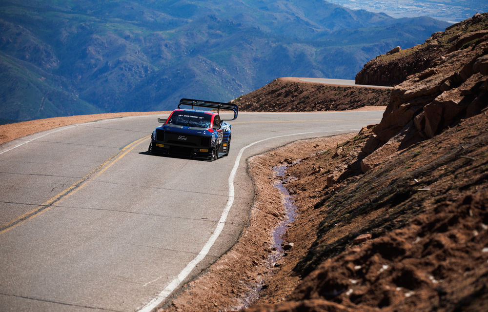 Ford câștigă Pikes Peak cu electricul F-150 Lightning SuperTruck - Poza 12