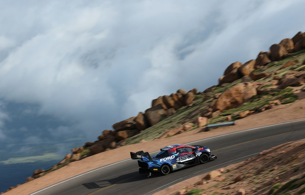 Ford câștigă Pikes Peak cu electricul F-150 Lightning SuperTruck - Poza 14