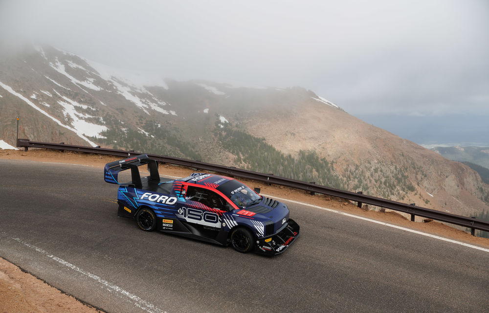 Ford câștigă Pikes Peak cu electricul F-150 Lightning SuperTruck - Poza 9