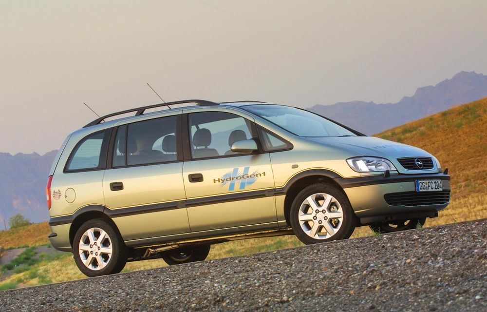 Opel Zafira marchează 25 de ani de la debut. Multiplu câștigător al &quot;Volanului de Aur&quot; - Poza 7
