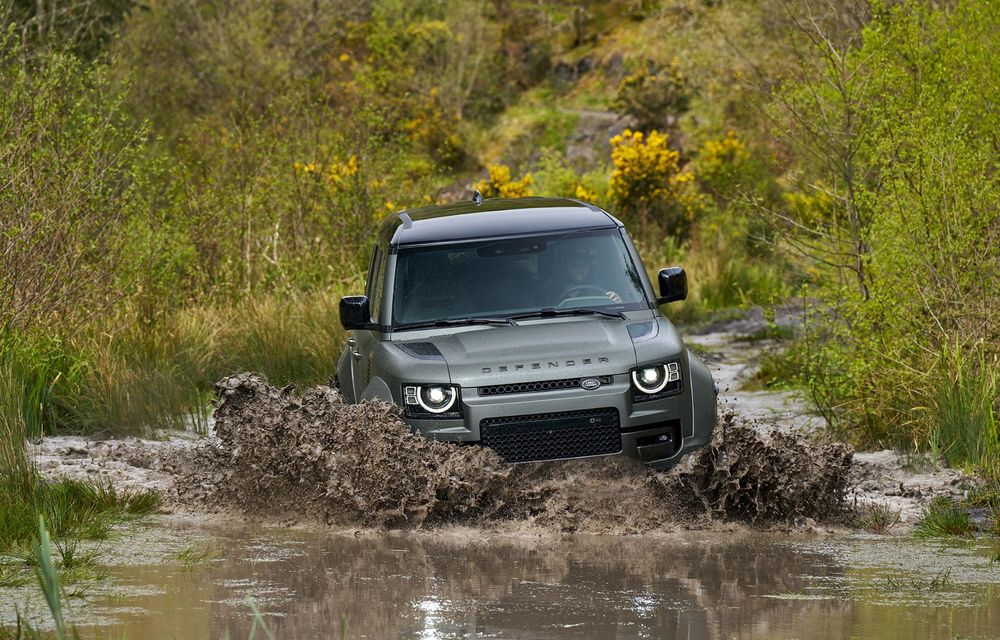 Acesta este noul Land Rover Defender OCTA: cel mai puternic Defender din istorie are 635 CP - Poza 5