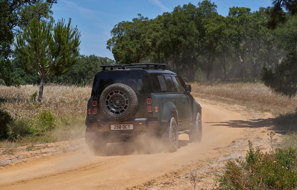 Acesta este noul Land Rover Defender OCTA: cel mai puternic Defender din istorie are 635 CP - Poza 39