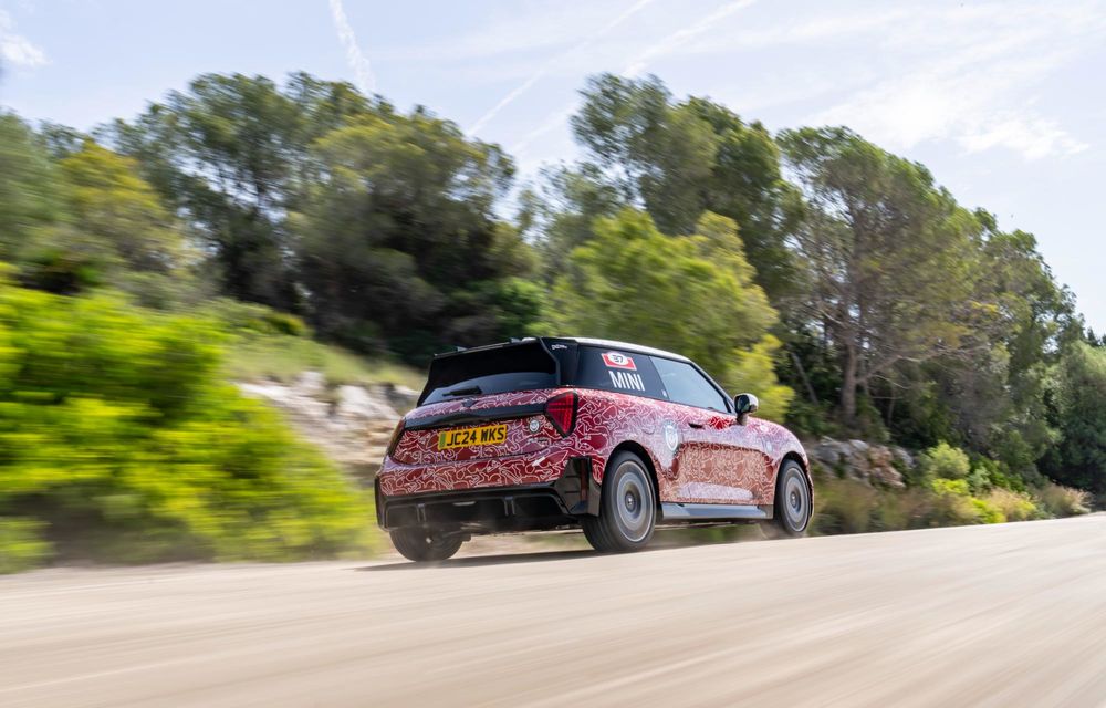 Imagini cu primul Mini John Cooper Works electric. Prototipul debutează la Goodwood - Poza 6