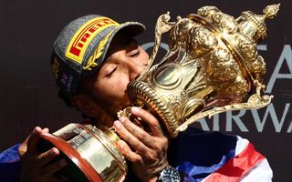 F1: Lewis Hamilton, prima victorie după 3 ani, la Silverstone. Verstappen și Norris, pe podium