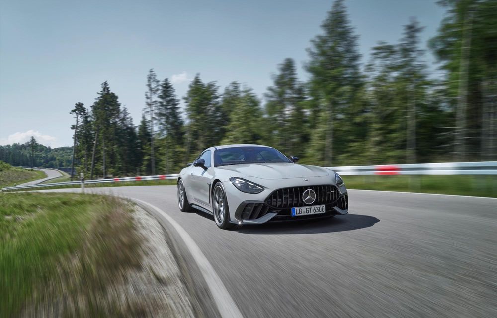 Mercedes-AMG GT primește o nouă versiune: motorul V8 dezvoltă 611 CP - Poza 4