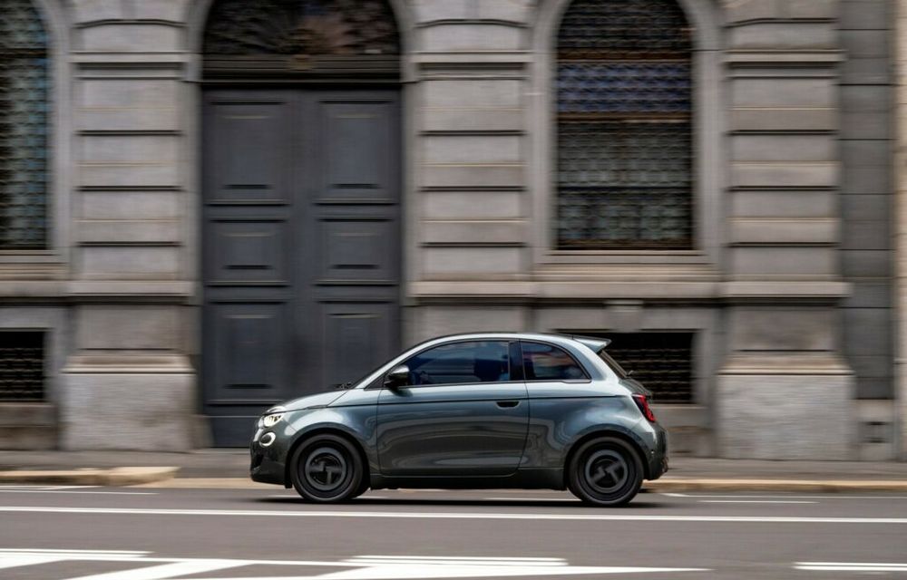 Ediție specială Giorgio Armani pentru Fiat 500e. Disponibilă în Europa - Poza 4