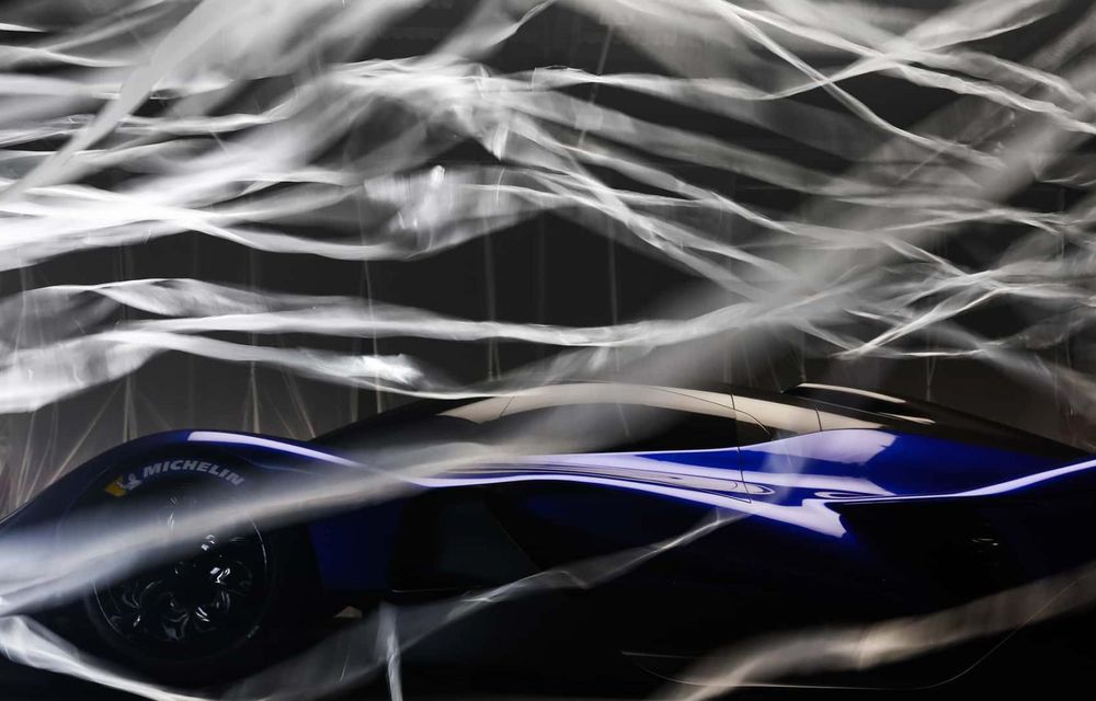 Acesta este noul Red Bull RB17: capodopera lui Adrian Newey are un motor V10 de 1200 CP - Poza 10