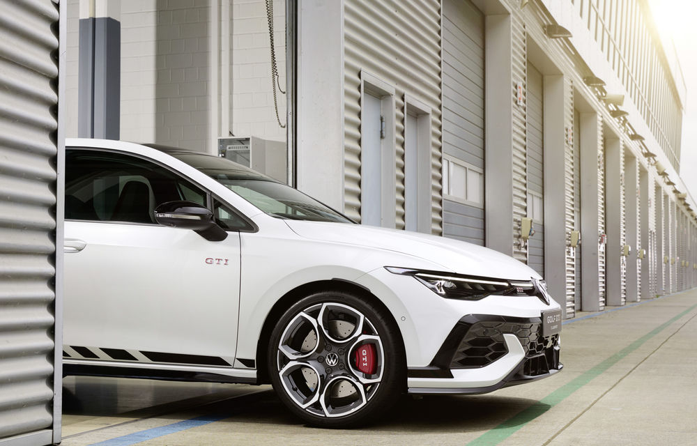 Volkswagen: Comenzi deschise pentru noile Golf GTI Clubsport și Golf R - Poza 2