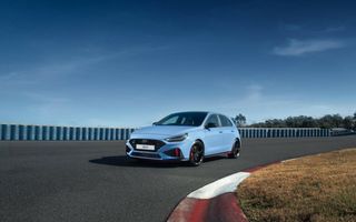 Noutăți pentru Hyundai i30 N hatchback: elemente vizuale noi și instrumentar digital mai mare