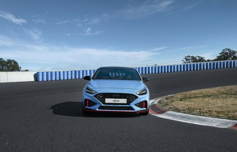 Noutăți pentru Hyundai i30 N hatchback: elemente vizuale noi și instrumentar digital mai mare - Poza 4