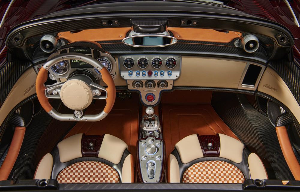 Acesta este noul Pagani Utopia Roadster. Modelul exotic decapotabil costă 3 milioane de euro - Poza 20