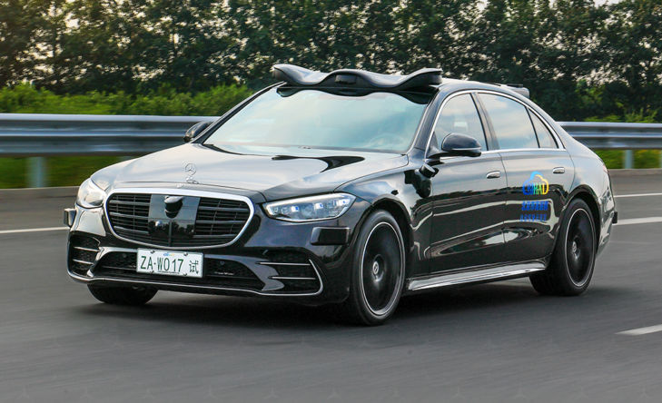 Mercedes-Benz, primul constructor care testează sisteme de condus autonom de nivel 4 în China - Poza 1