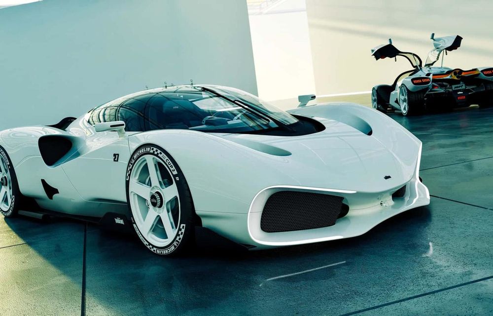 Americanii prezintă un hypercar dedicat puriștilor: motor V12 și cutie manuală - Poza 1